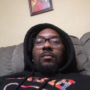 Meet your Posher, Leroy